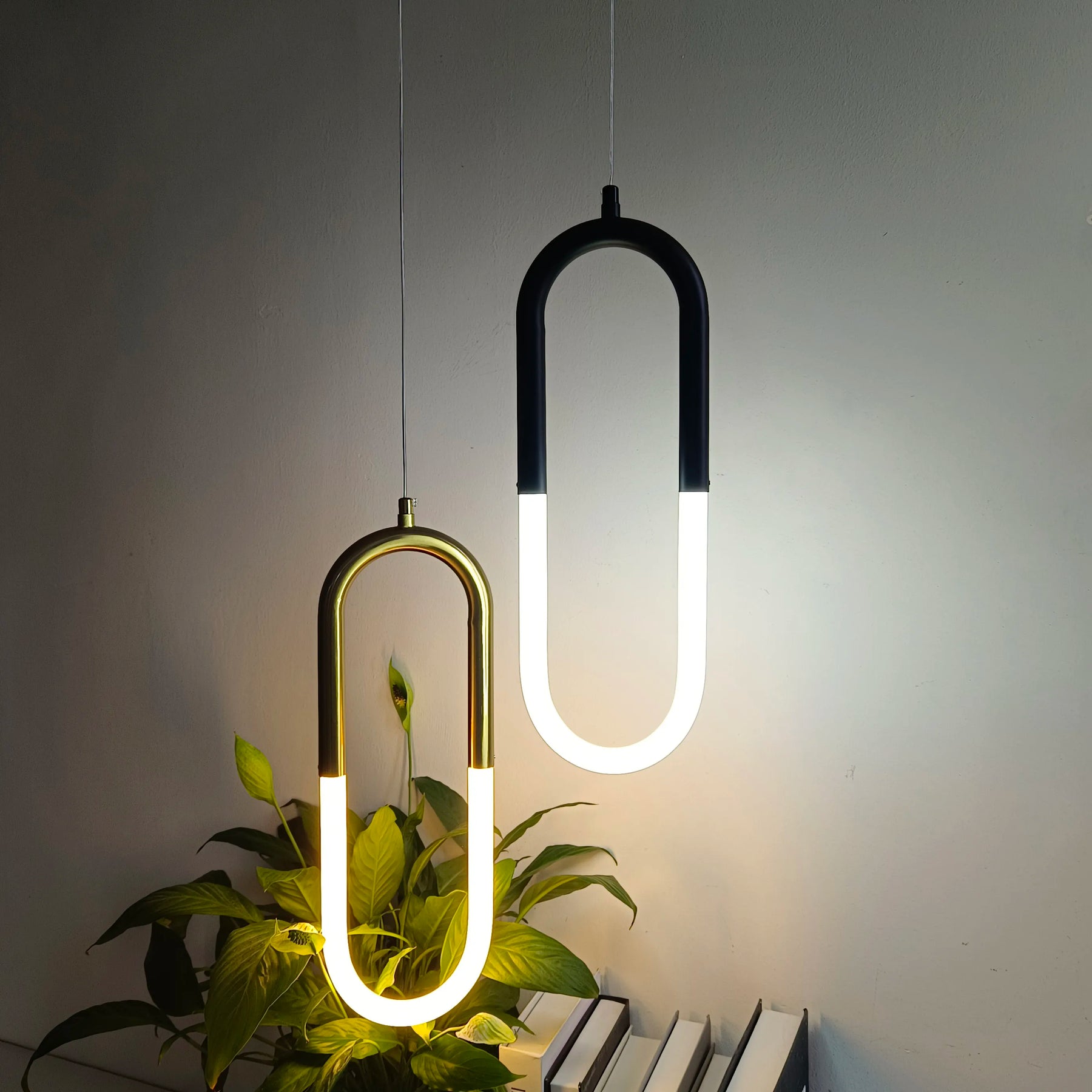 Pendente Minimalista Metal e Led